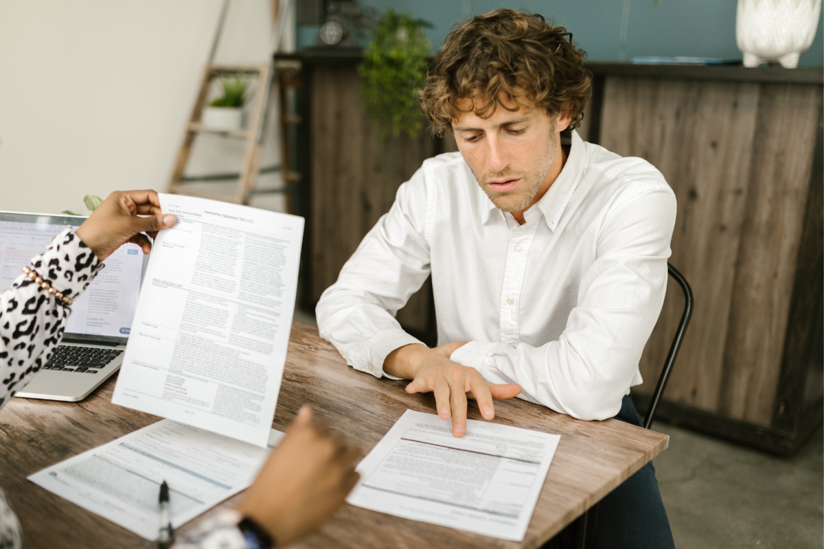 Read more about the article Zatrudnianie pracownika w jednoosobowej działalności